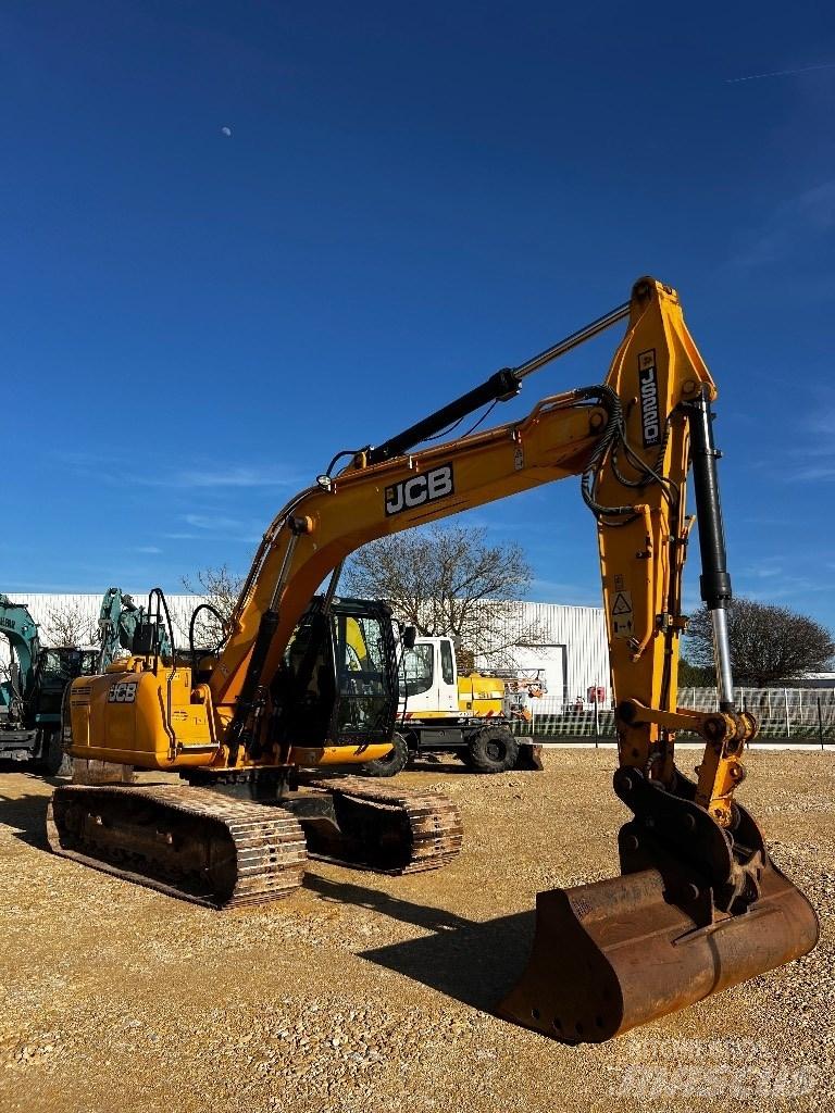 JCB JS 220 N LC Гусеничные экскаваторы