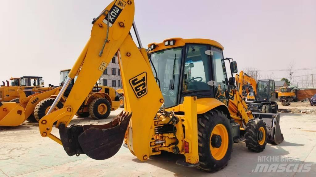 JCB 3 CX Экскаваторы-погрузчики