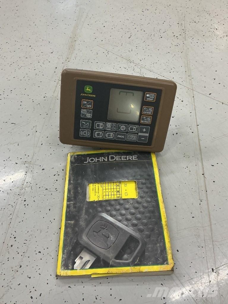 John Deere 578 Рулонные пресс-подборщики