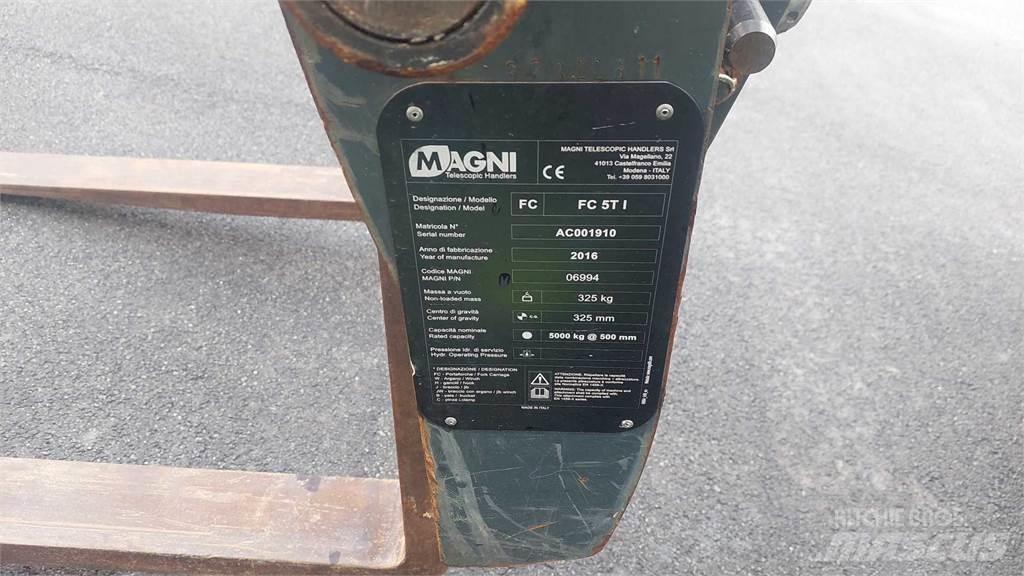 Magni RTH5.26S Телескопические погрузчики