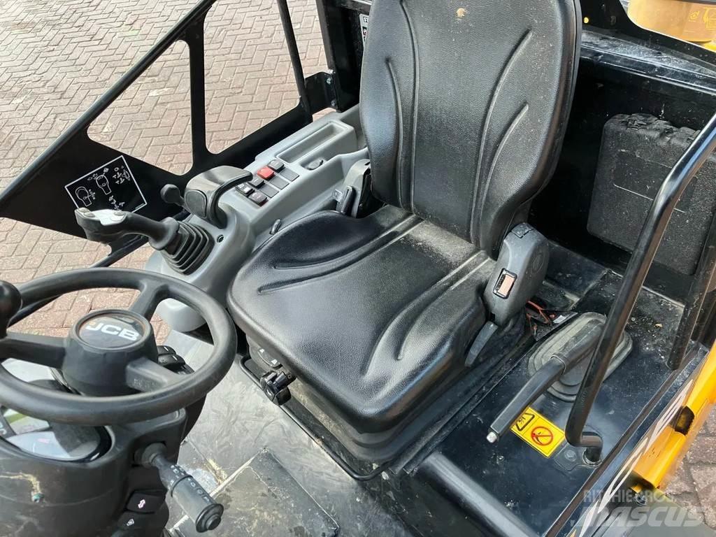 JCB 403 PLUS Малые погрузчики
