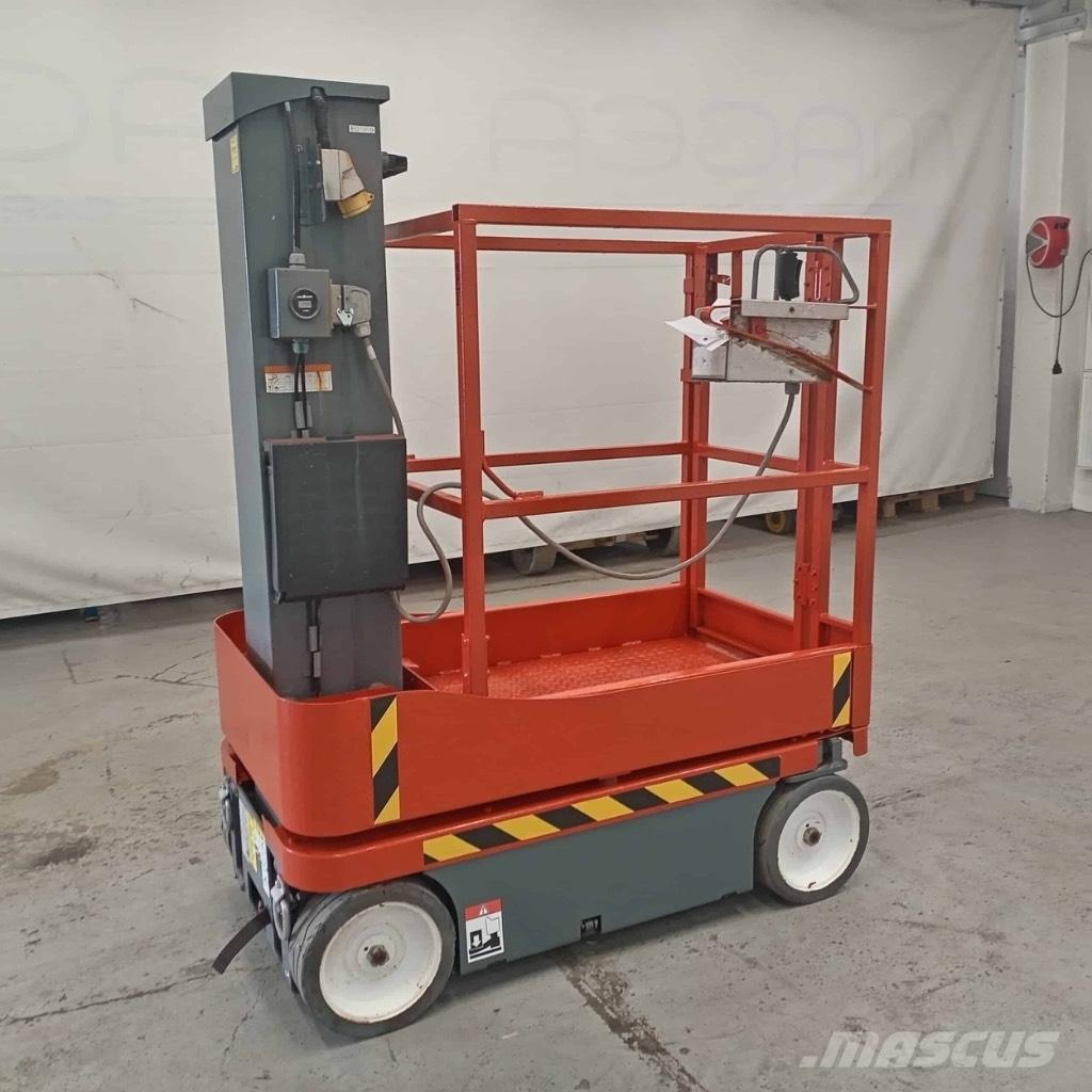 SkyJack SJ 12 Вертикальные мачтовые подъемники