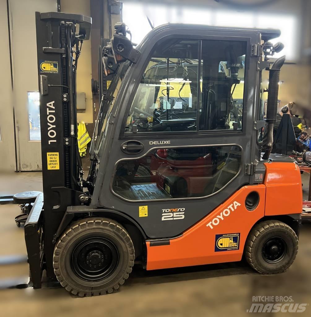 Toyota Truck 8FDF25 Дизельные погрузчики