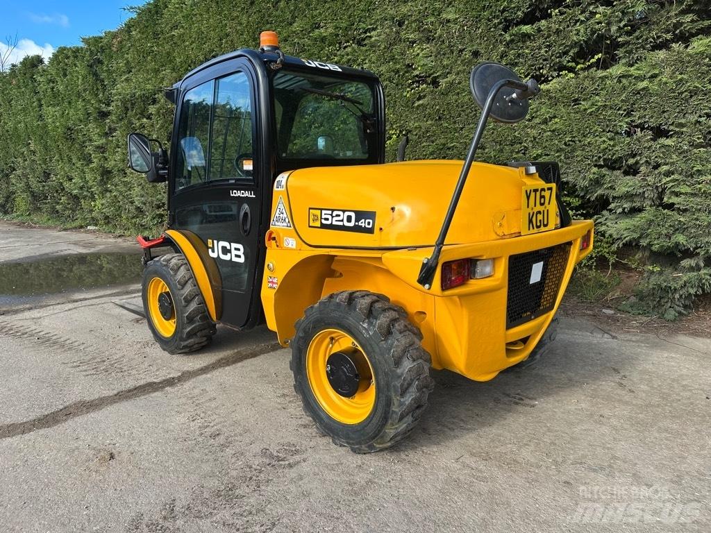 JCB 520-40 Телескопические погрузчики