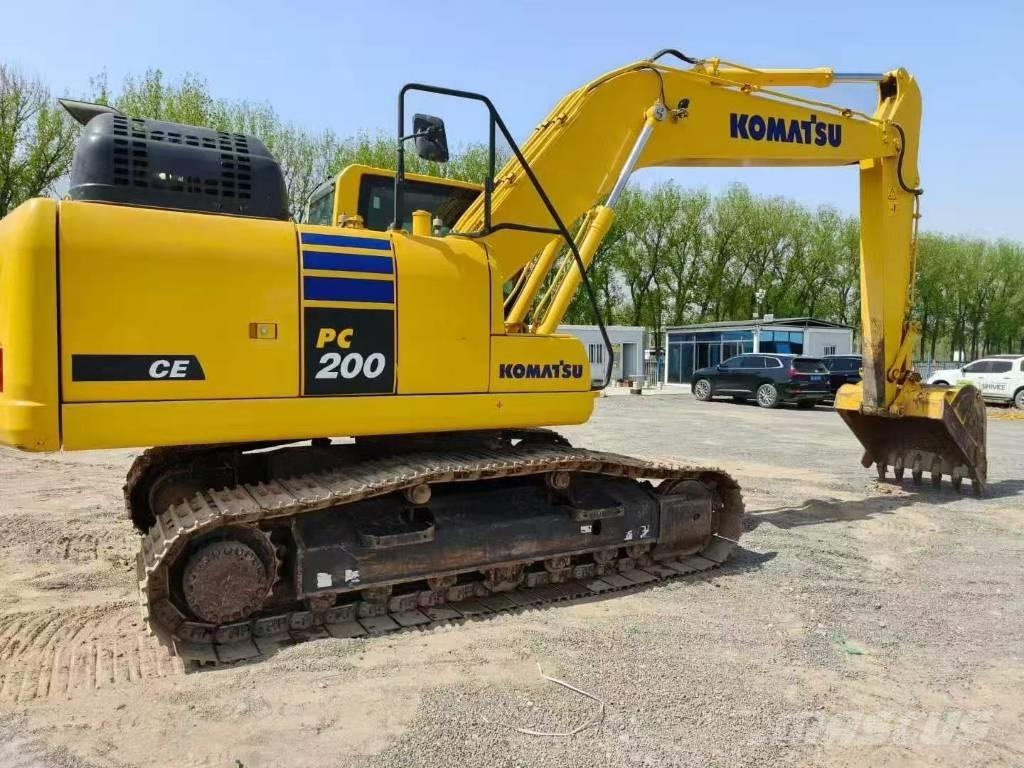 Komatsu PC 200-8N1 Гусеничные экскаваторы