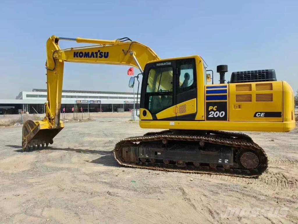 Komatsu PC 200-8N1 Гусеничные экскаваторы