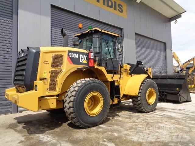 CAT 950M HL Фронтальные погрузчики