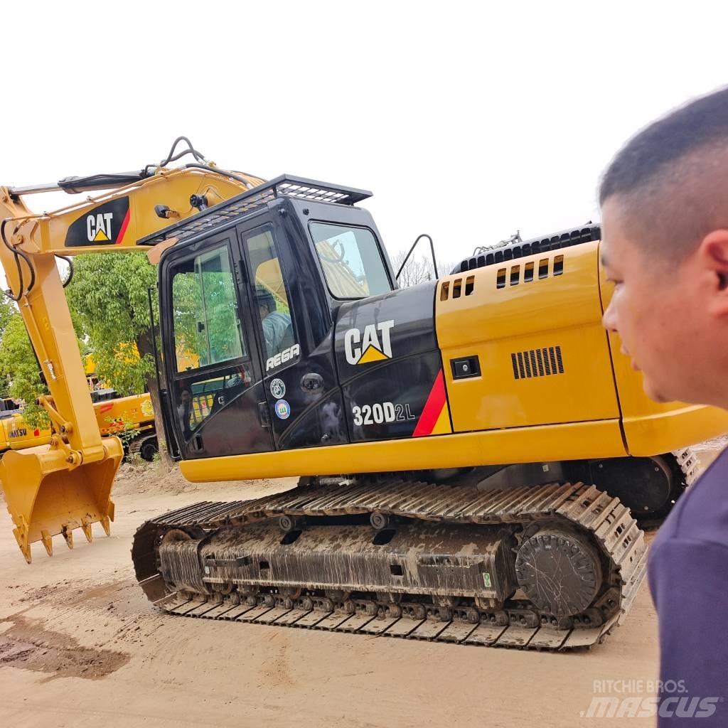 CAT 320 D Гусеничные экскаваторы