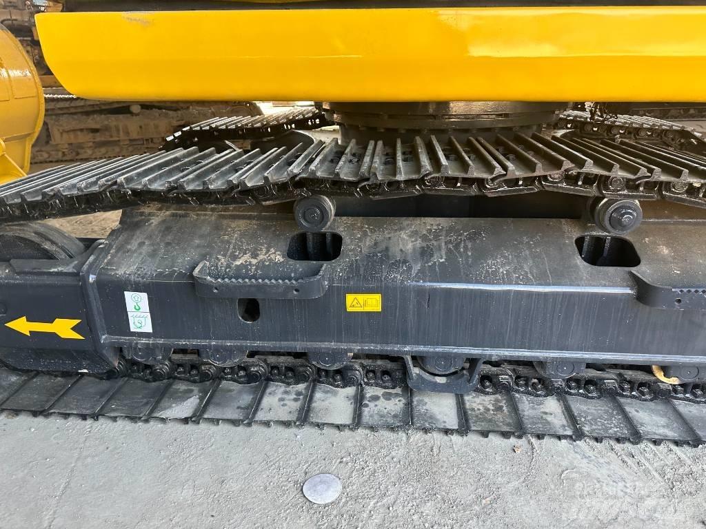 Komatsu PC 200-8 Малые экскаваторы 7т-12т