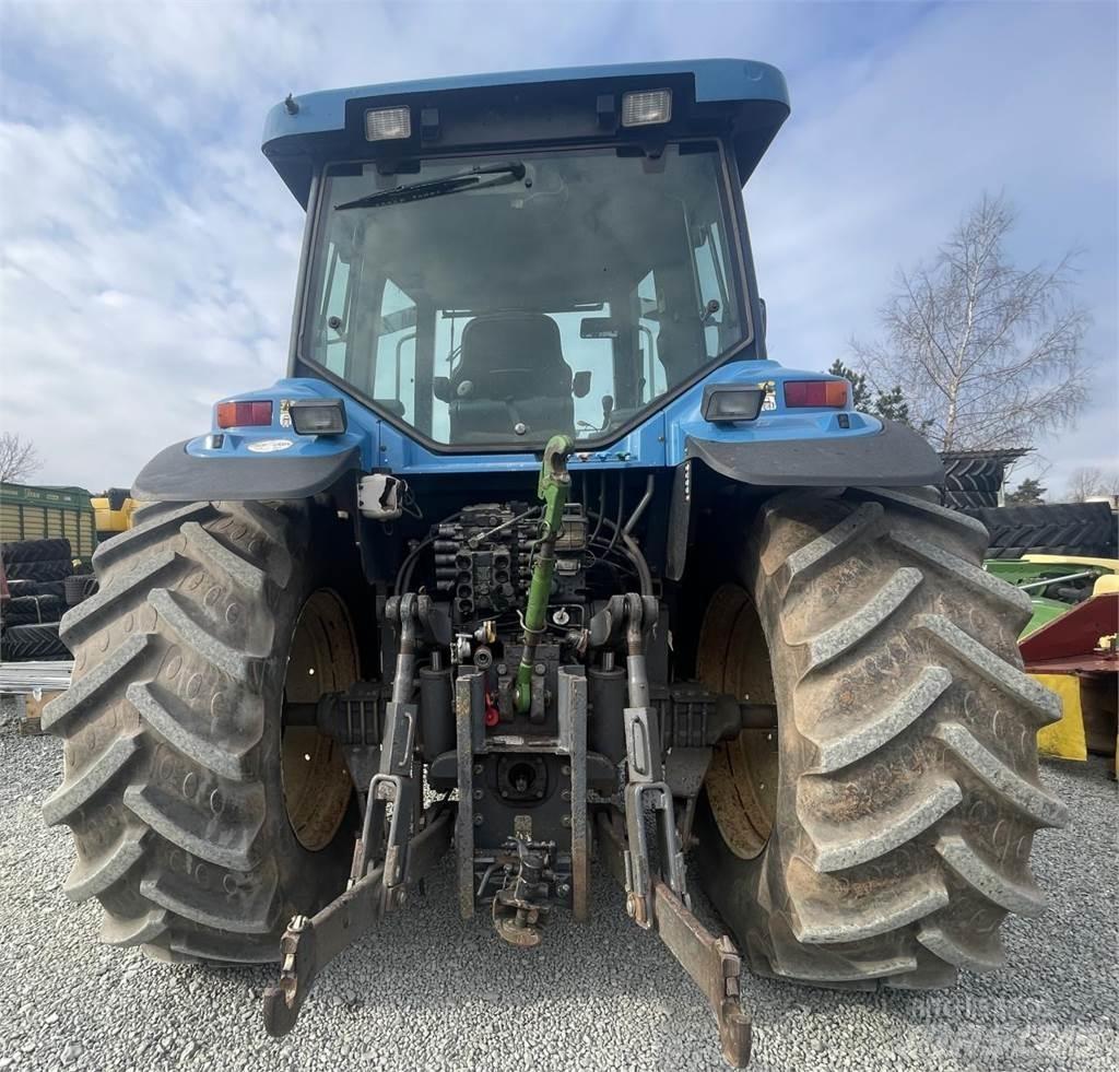 New Holland 8670 Трактора