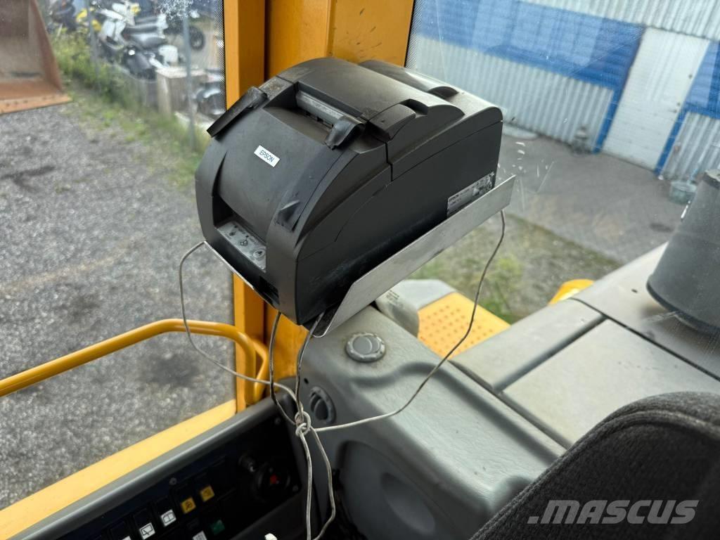 Volvo L 90 E Фронтальные погрузчики