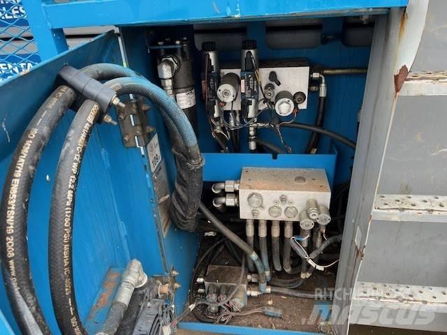 Genie GS 3390 | 2008 Ножничные подъемники