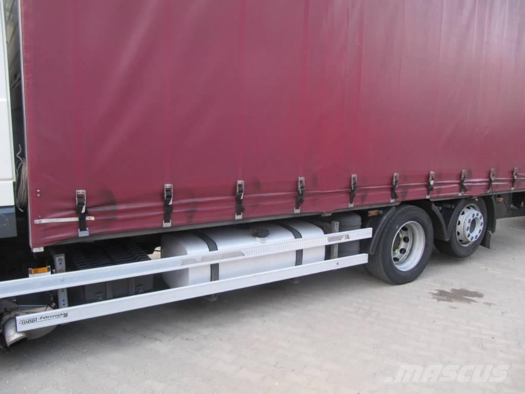 DAF XF 105 Тентованные грузовики