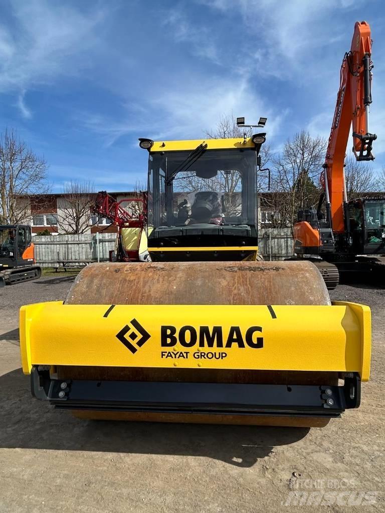 Bomag BW 211 D5 Уплотнители грунта