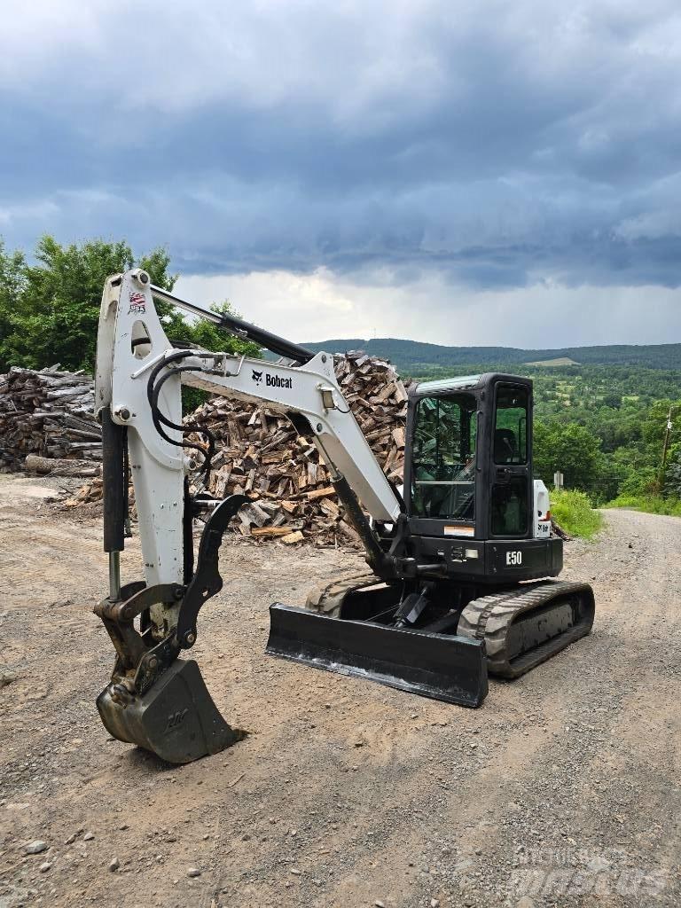 Bobcat E 50 Мини-экскаваторы