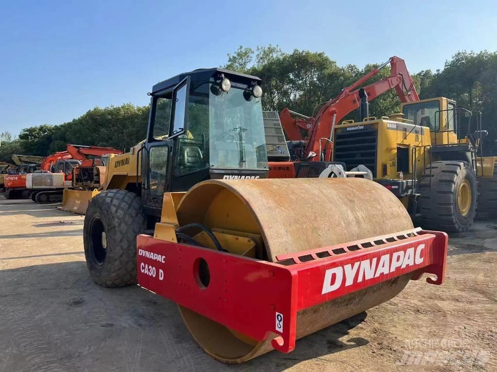 Dynapac CA 30 D Грунтовые катки