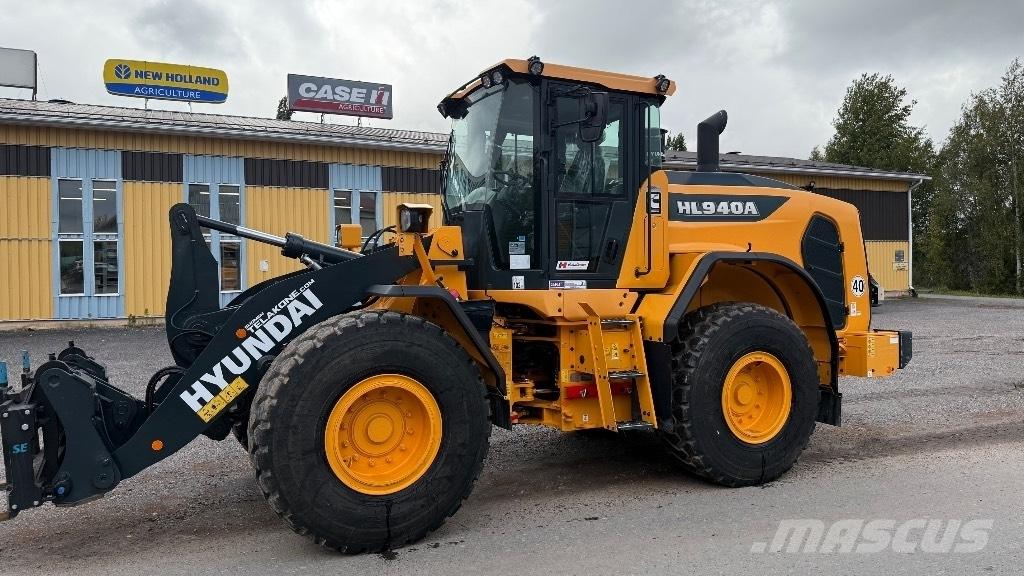 Hyundai HL 940 Фронтальные погрузчики