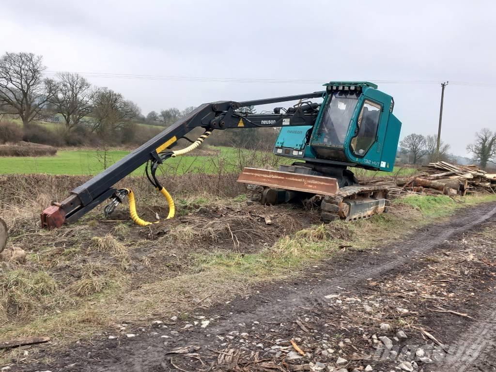 Neuson 132 HV T Харвестеры