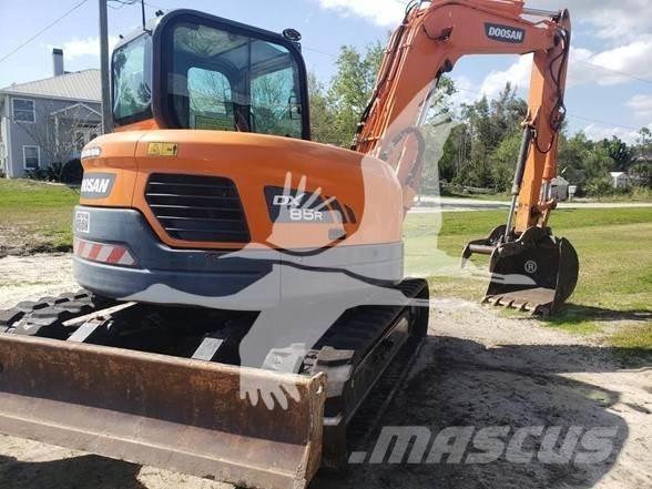 Doosan DX85R-3 Гусеничные экскаваторы