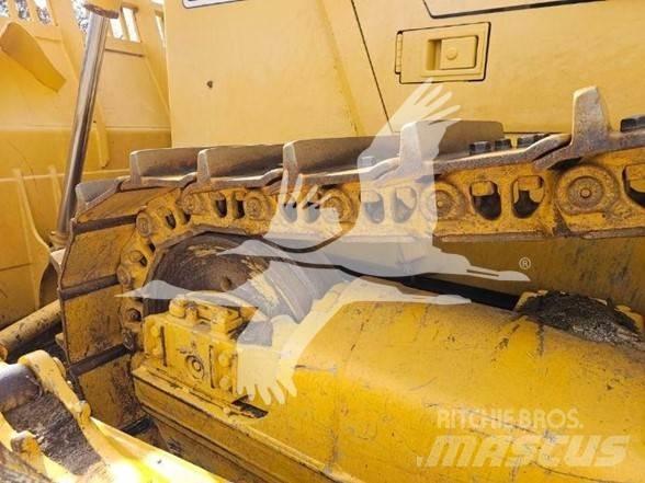 Komatsu D85EX Гусеничные бульдозеры