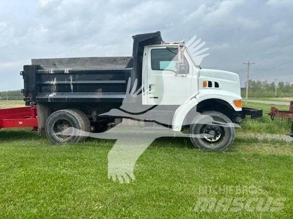 Sterling L7500 Грузовики-Самосвалы