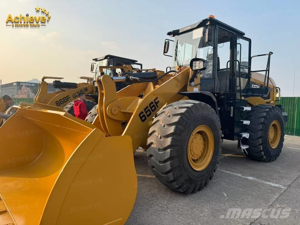 SEM 656F Фронтальные погрузчики
