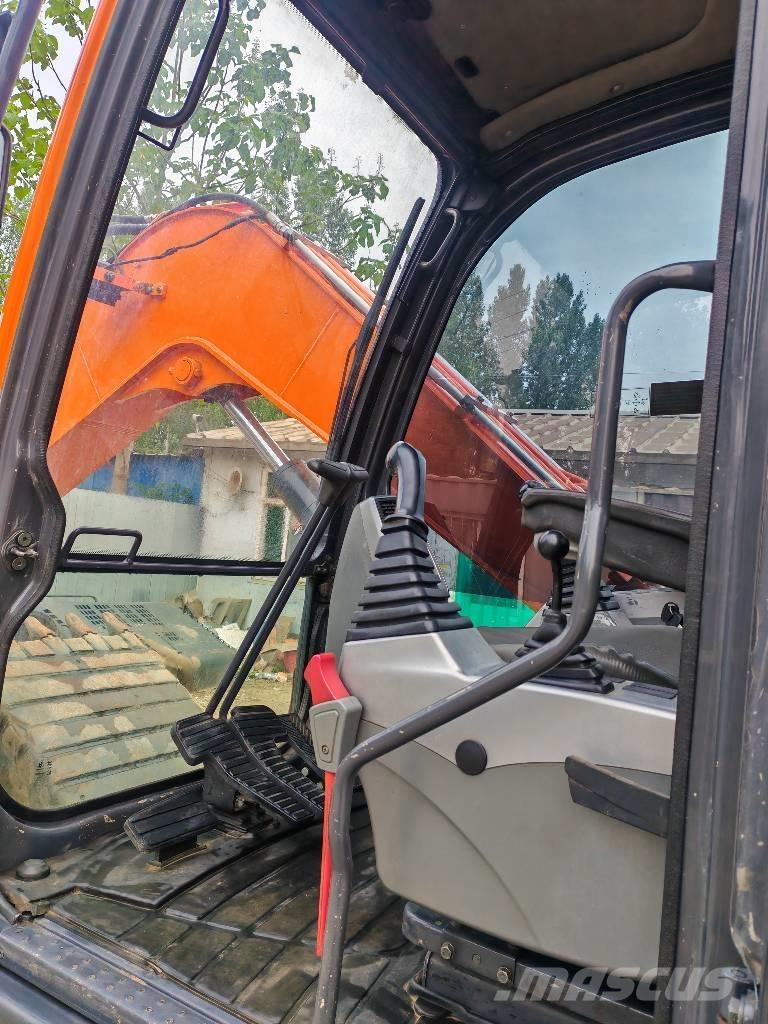 Doosan DX75-9C Малые экскаваторы 7т-12т