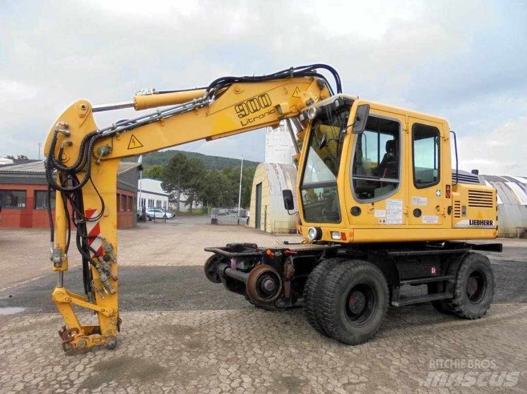 Liebherr A 900 C ZW Колёсные экскаваторы