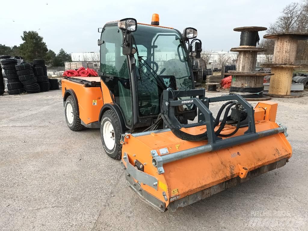 Multihog CX75 Трактора