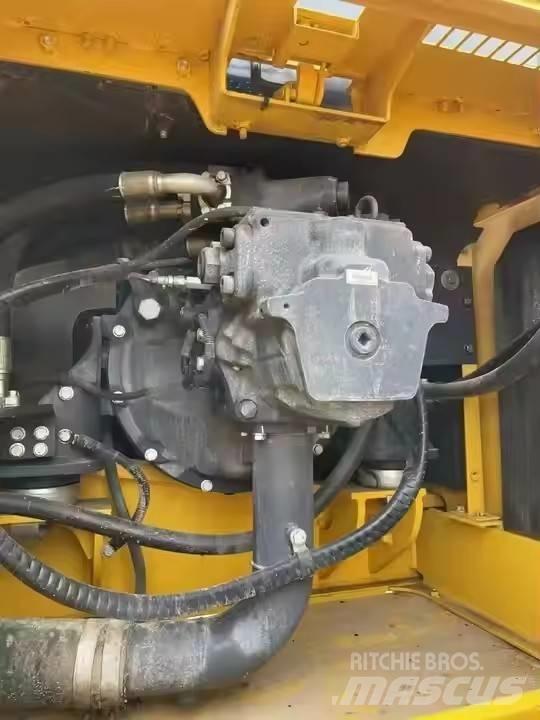 Komatsu PC350 Гусеничные экскаваторы