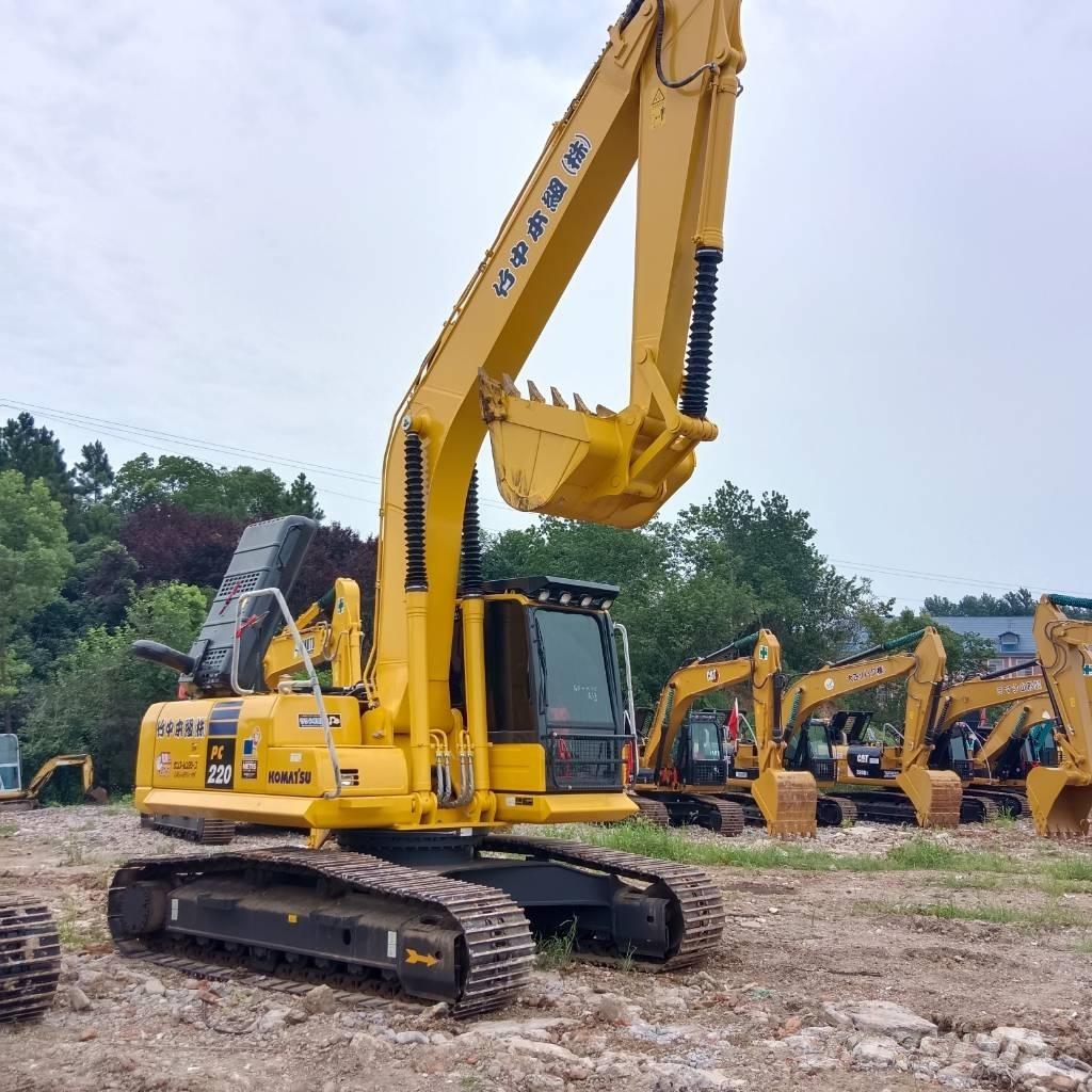 Komatsu PC 220 LC-8 Гусеничные экскаваторы