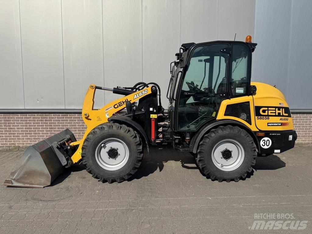 Gehl AL650 Фронтальные погрузчики