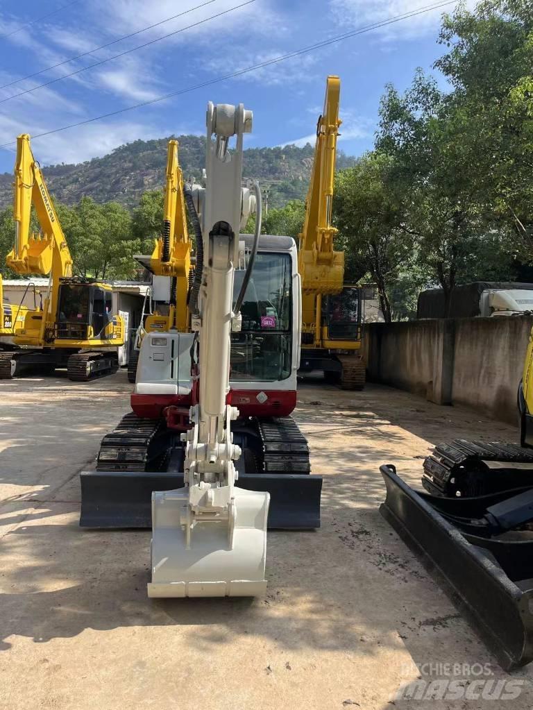 Takeuchi TB150C Гусеничные экскаваторы