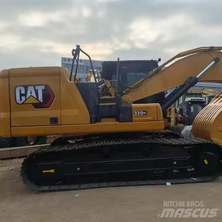 CAT CAT320GC Малые экскаваторы 7т-12т