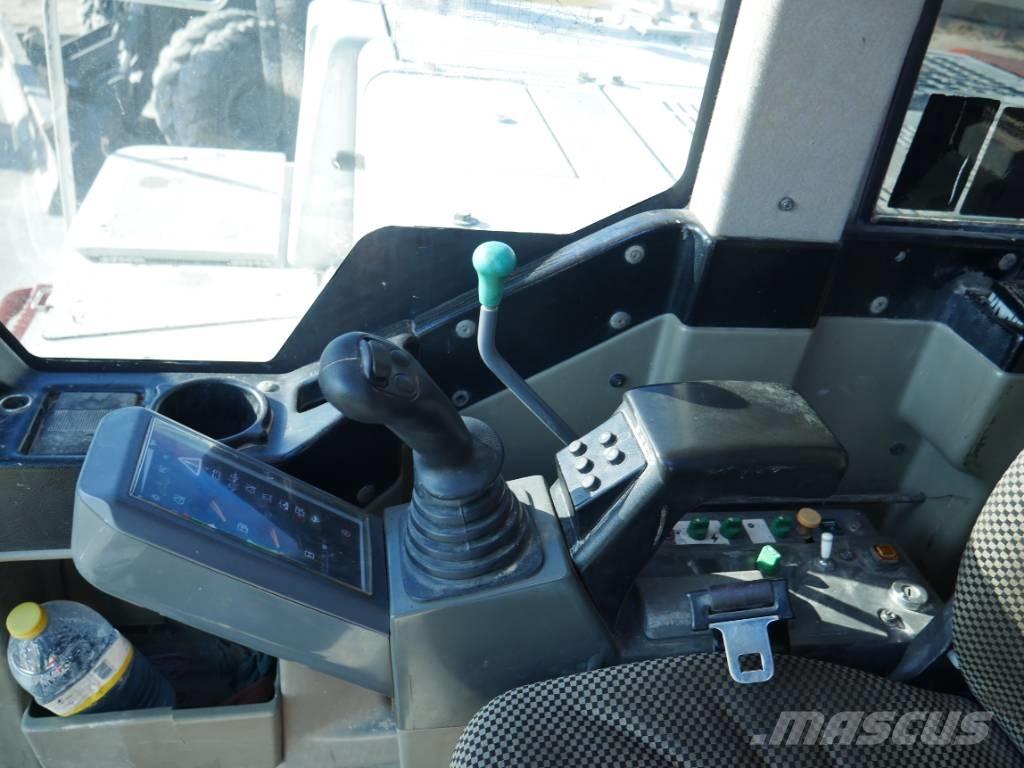 Takeuchi TB 1140 Гусеничные экскаваторы