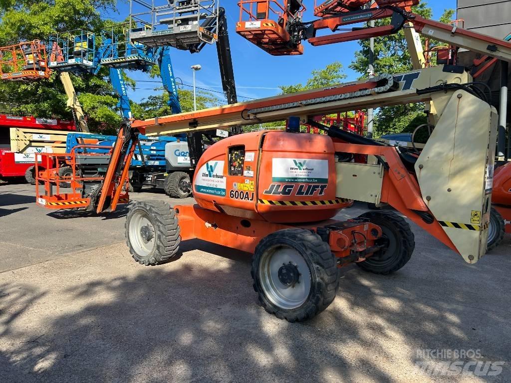 JLG 600 AJ Коленчатые подъемники