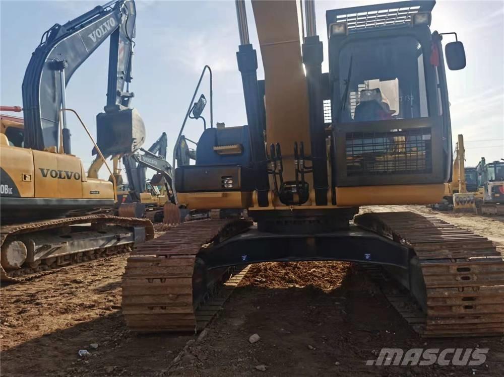 CAT 326D2 Гусеничные экскаваторы