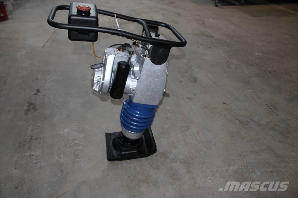 Bomag BT 68 Виброплиты и вибротрамбовки