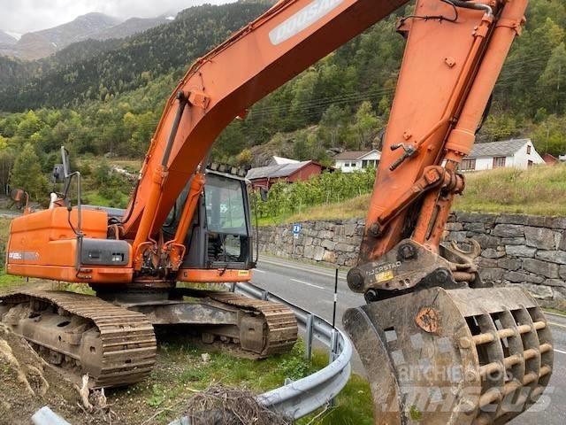Doosan DX 225 LC-3 Гусеничные экскаваторы