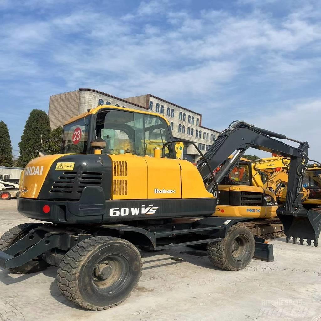 Hyundai R60W-9 Колёсные экскаваторы