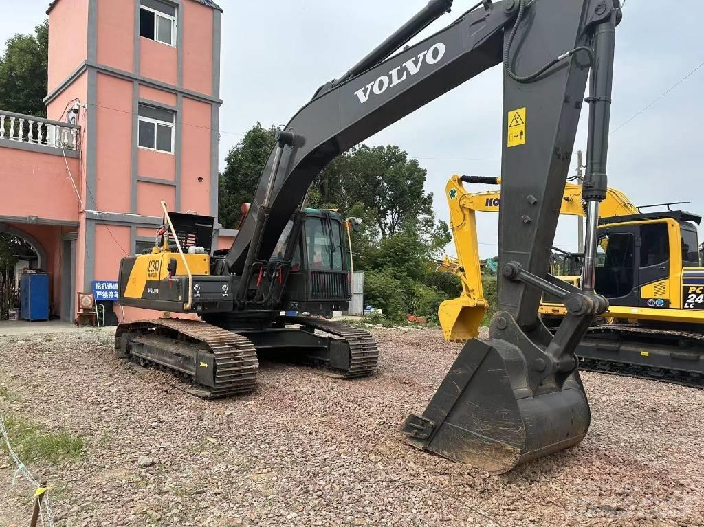 Volvo EC 240 Гусеничные экскаваторы