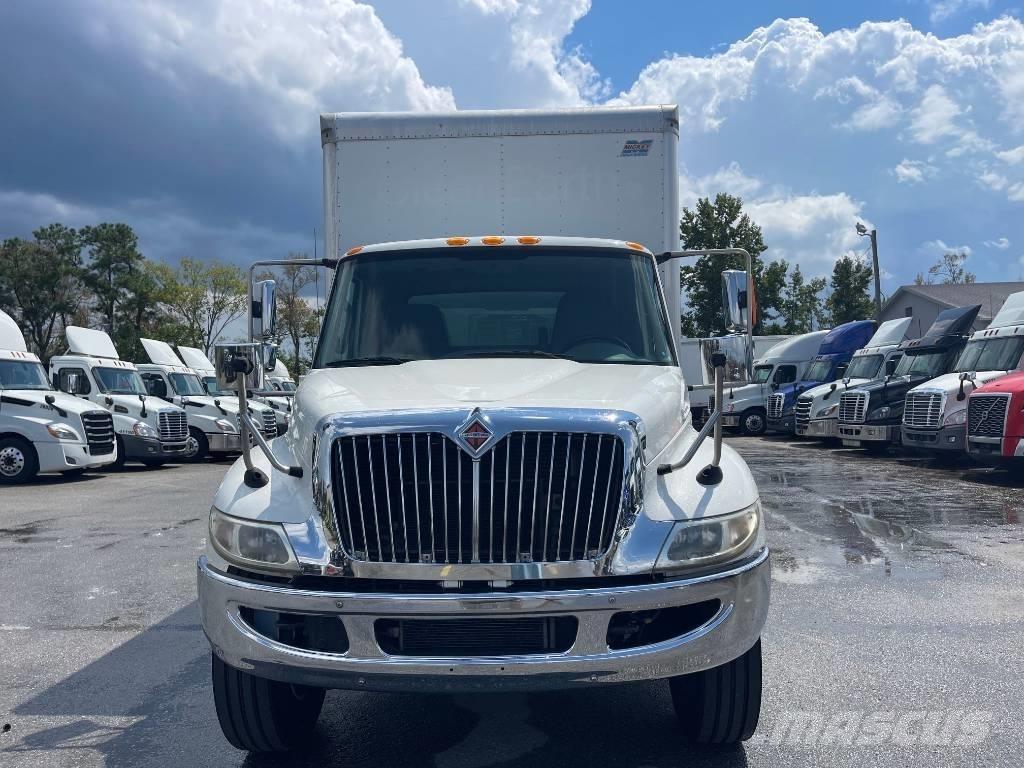 International 4300 Грузовики-Фургоны