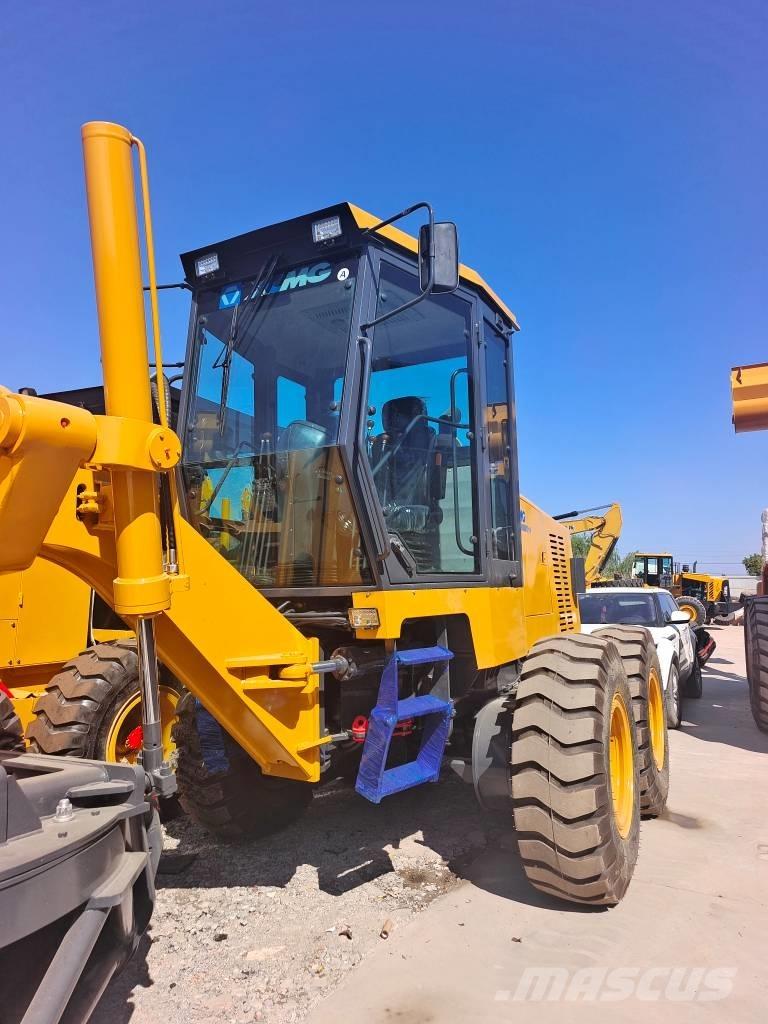 XCMG GR 180 Грейдеры
