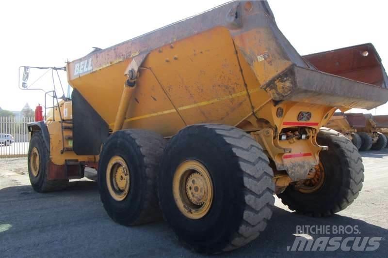 Bell B50D Шарнирно-сочленённые самосвалы