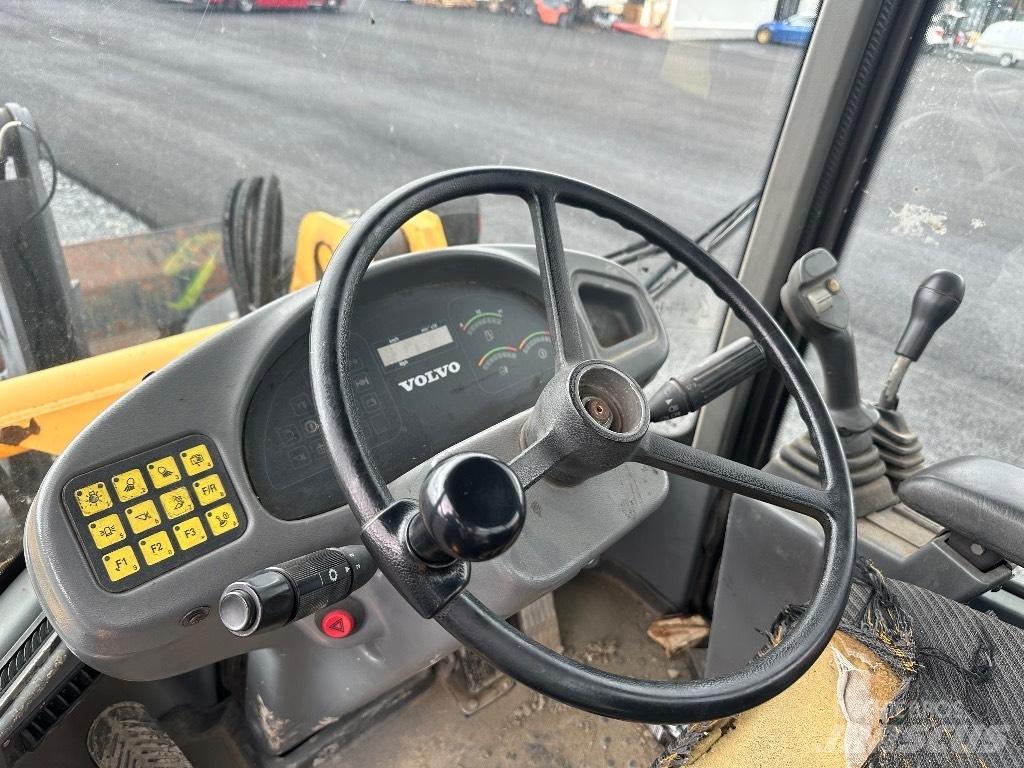Volvo L45B 4X4 /245 Малые погрузчики