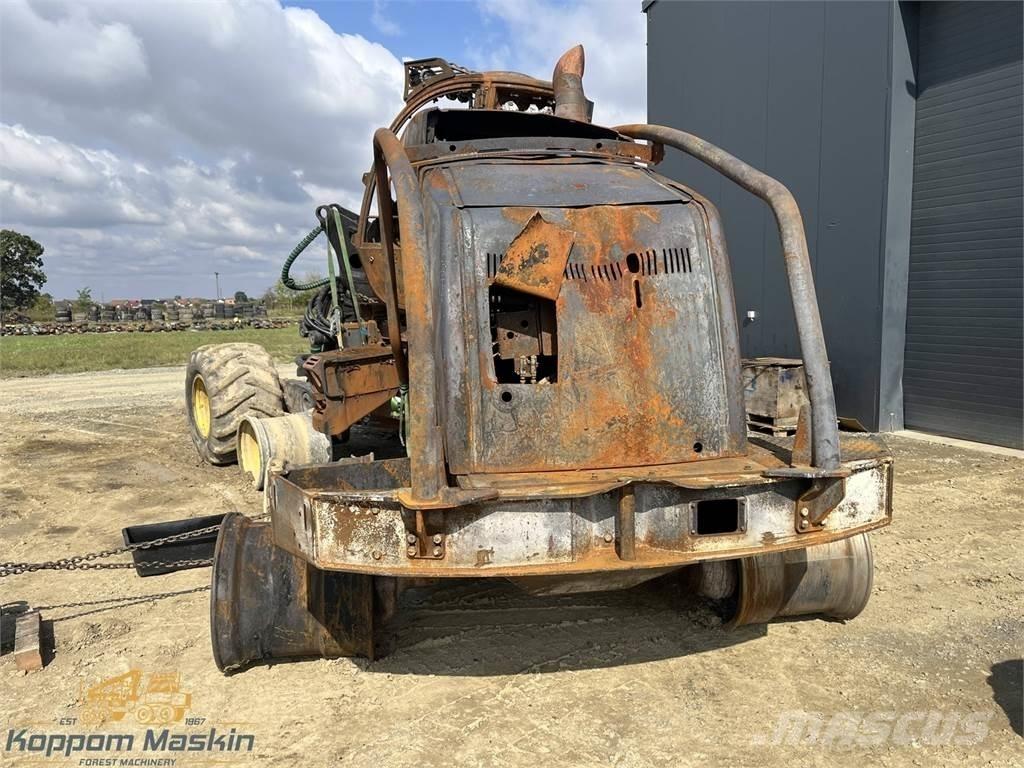 John Deere 1270E Харвестеры