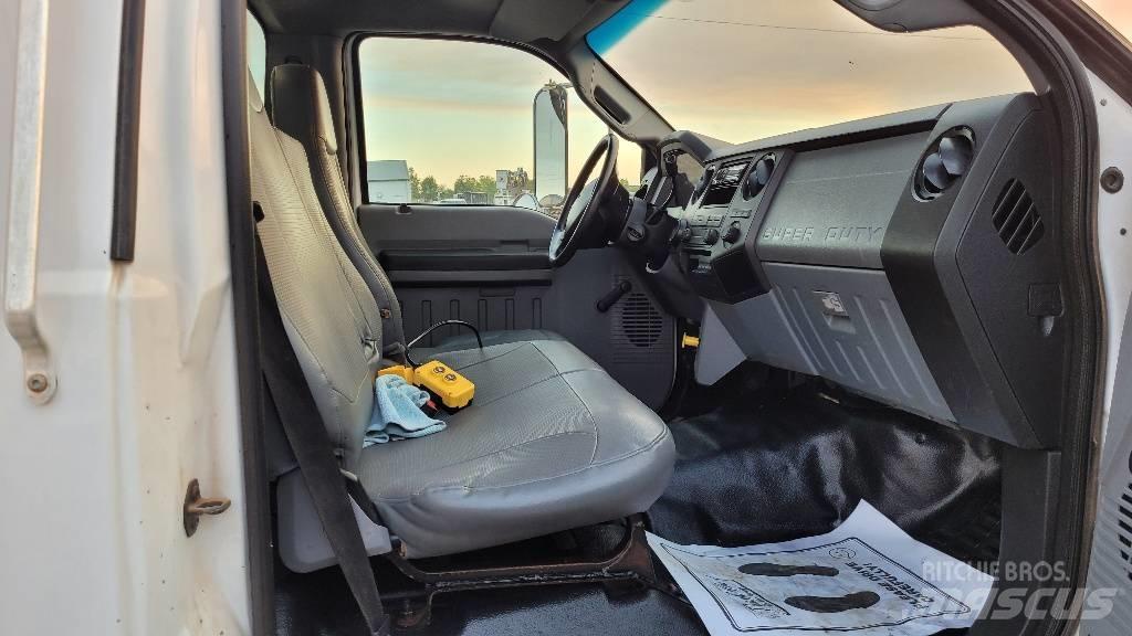 Ford F 650 SD Грузовики-Щеповозы