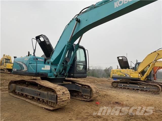 Kobelco SK 200 Гусеничные экскаваторы
