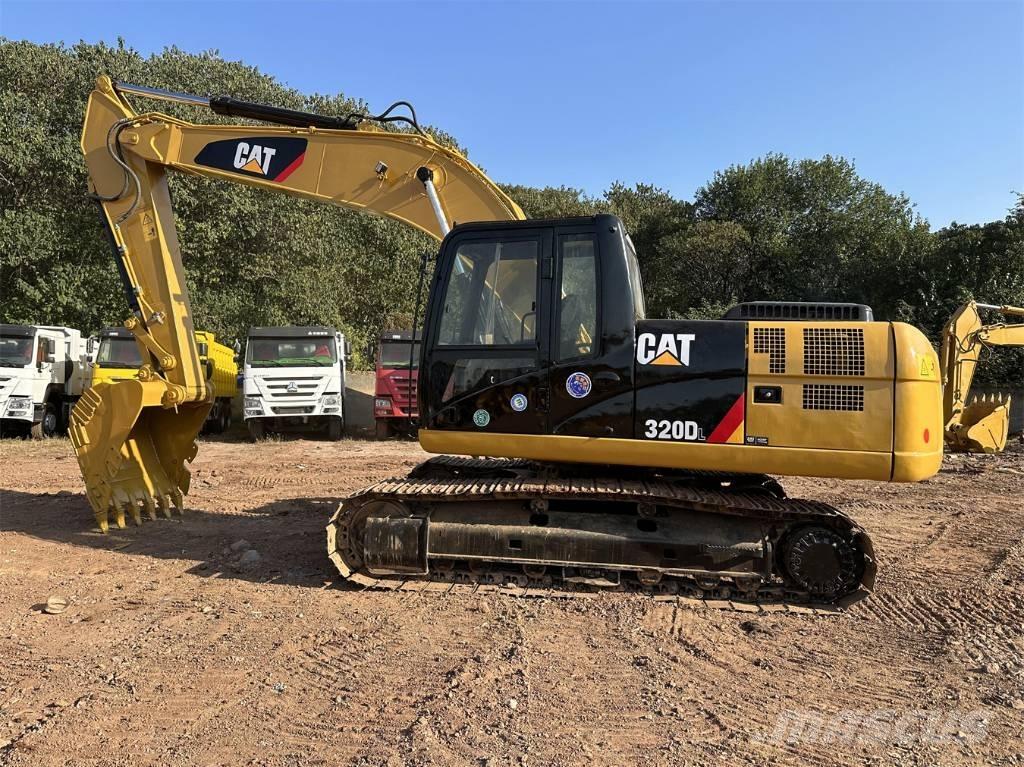 CAT 320 D Гусеничные экскаваторы