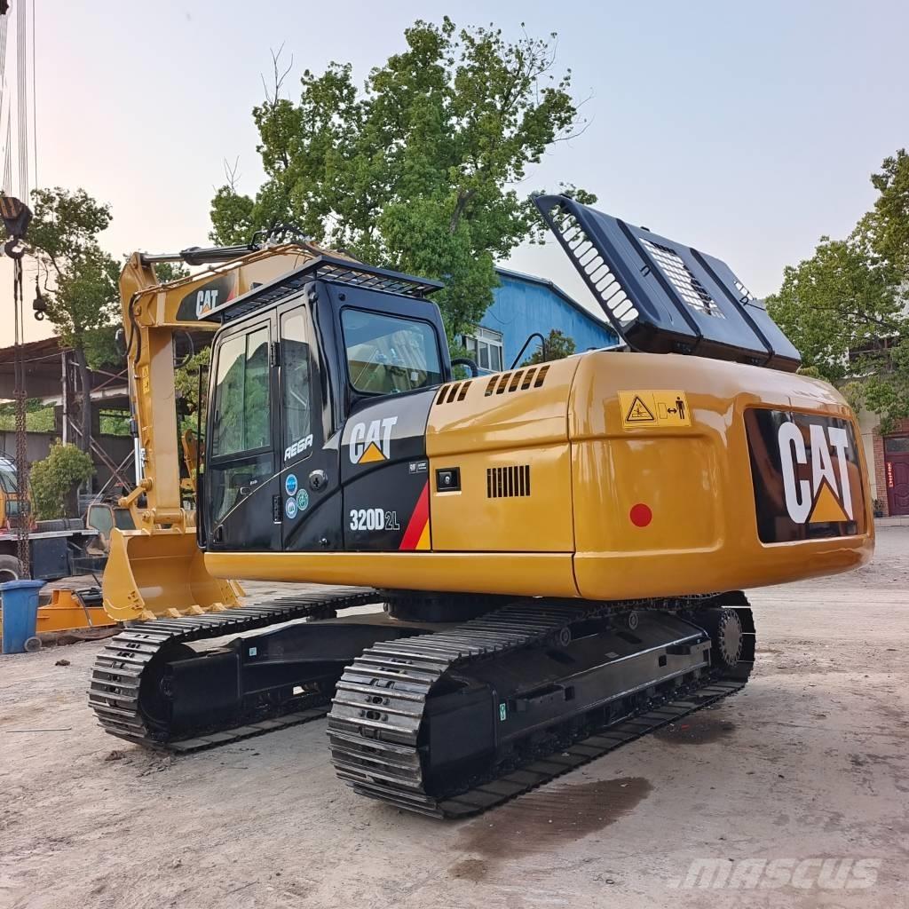 CAT 320D2L Гусеничные экскаваторы
